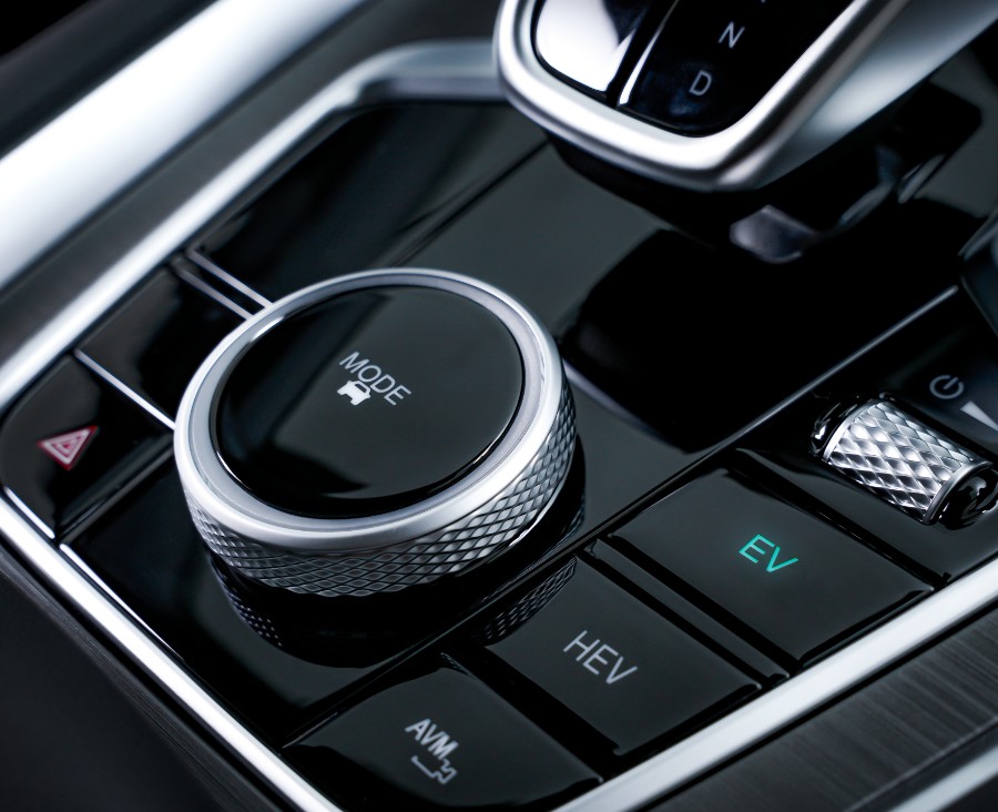 Chery Tiggo 7 PHEV — drive mode selector dial close-up