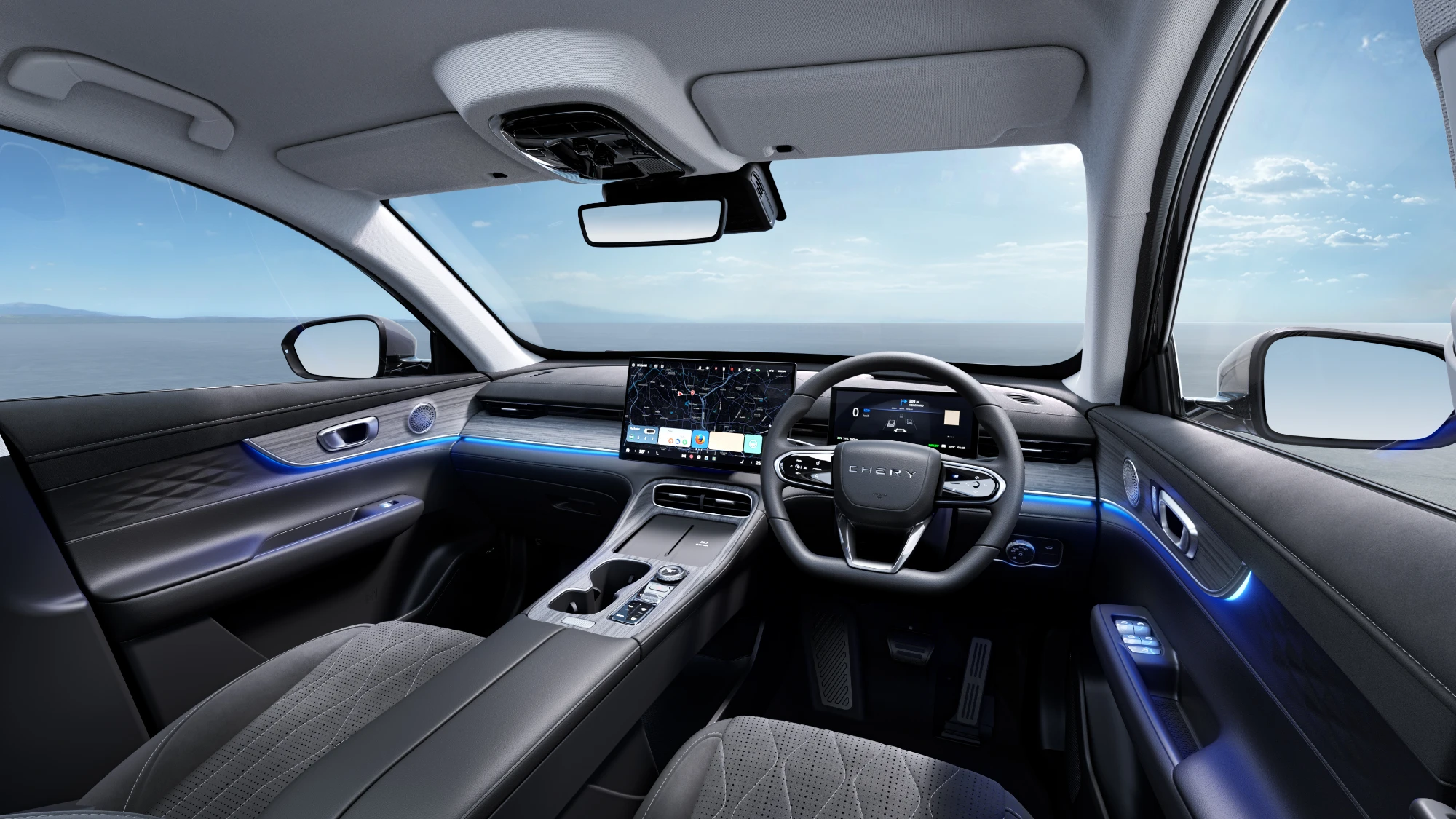 Chery Tiggo 8 PHEV — full dashboard and cockpit with panoramic view
